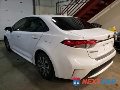 Drugie zdjęcie samochodu z przodu: 2021 TOYOTA COROLLA LE VIN:JTDEAMDE2MJ003918 - miniatura