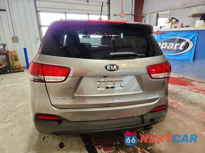 Zdjęcie 6 z 12 samochodu: 2017 KIA SORENTO LX VIN:5XYPGDA55HG212135 - miniatura