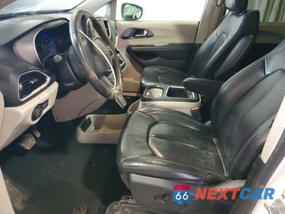 Zdjęcie 7 z 13 samochodu: 2022 CHRYSLER PACIFICA TOURING L VIN:2C4RC1BG7NR188866 - miniatura