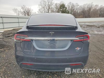 Zdjęcie 11 z 26 samochodu: 2018 TESLA MODEL X VIN:5YJXCDE23JF114147 - miniatura