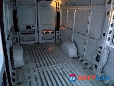 Zdjęcie 10 z 11 samochodu: 2023 RAM PROMASTER 3500 DELIVERY VAN VIN:3C6MRVJG9PE507987 - miniatura