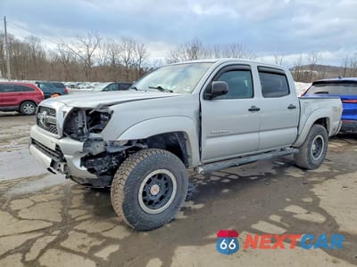 2011 TOYOTA TACOMA V6 3TMLU4EN1BM060902 - główne zdjęcie licytacji z USA - miniatura