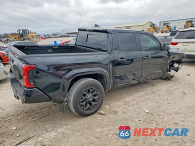 Trzecie zdjęcie samochodu z tyłu: 2024 TOYOTA TACOMA DOUBLE CAB VIN:3TMLB5JN2RM022980 - miniatura