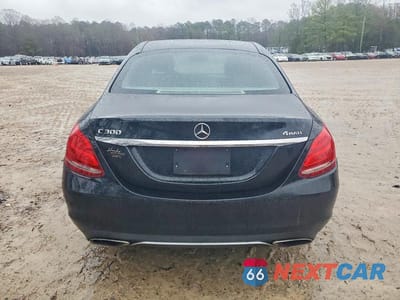 Zdjęcie 7 z 12 samochodu: 2015 MERCEDES-BENZ C 300 4MATIC VIN:55SWF4KB2FU024811 - miniatura