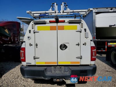 Zdjęcie 6 z 14 samochodu: 2019 RAM 2500 TRADESMAN VIN:3C6UR5CJ8KG691017 - miniatura