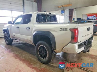Drugie zdjęcie samochodu z przodu: 2024 TOYOTA TACOMA TRD OFF-ROAD HV VIN:3TYLC5LN9RT001610 - miniatura
