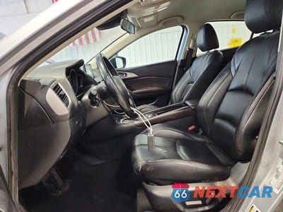Zdjęcie 7 z 12 samochodu: 2018 MAZDA 3 TOURING VIN:3MZBN1V32JM164350 - miniatura