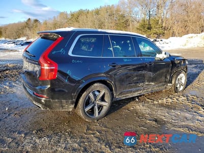 Trzecie zdjęcie samochodu z tyłu: 2019 VOLVO XC90 T6 R-DESIGN VIN:YV4A22PM5K1461904 - miniatura