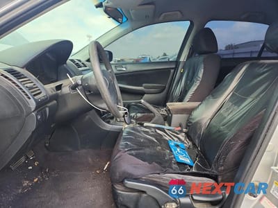 Zdjęcie 7 z 12 samochodu: 2007 HONDA ACCORD LX VIN:JHMCM564X7C000846 - miniatura