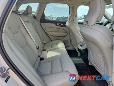 Zdjęcie 11 z 12 samochodu: 2023 VOLVO XC60 CORE VIN:YV4L12RV5P1239713 - miniatura