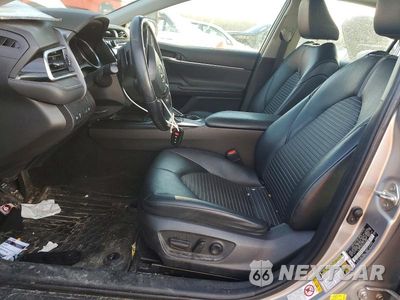 Zdjęcie 7 z 11 samochodu: 2018 TOYOTA CAMRY L VIN:4T1B11HK9JU147389 - miniatura