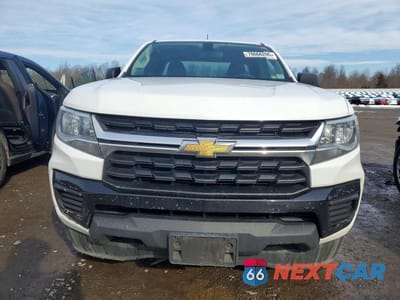 Piąte zdjęcie samochodu w środku: 2022 CHEVROLET COLORADO 2WD 2.5L 4C EXT CAB VIN:1GCHSBEAXN1188179 - miniatura