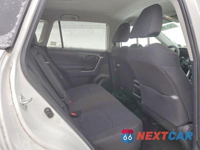 Zdjęcie 11 z 12 samochodu: 2020 TOYOTA RAV4 LE VIN:2T3F1RFV3LC119600 - miniatura