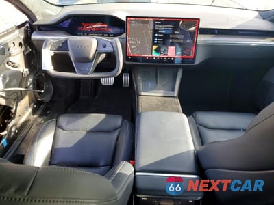 Zdjęcie 8 z 12 samochodu: 2021 TESLA MODEL S VIN:5YJSA1E6XMF433695 - miniatura