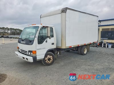 2004 ISUZU NPR BOX TRUCK JALB4B14847002312 - główne zdjęcie licytacji z USA - miniatura