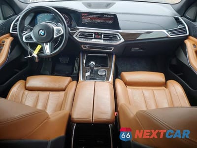 Zdjęcie 8 z 12 samochodu: 2020 BMW X5 M50I VIN:5UXJU4C02L9C77634 - miniatura