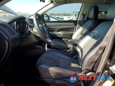 Zdjęcie 7 z 12 samochodu: 2018 MITSUBISHI OUTLANDER SPORT ES VIN:JA4AR3AW1JU025556 - miniatura