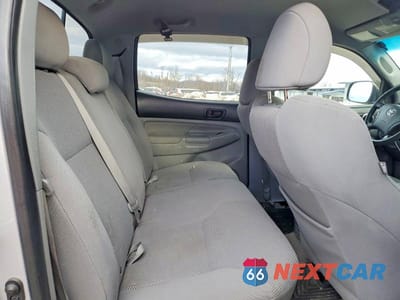 Zdjęcie 10 z 11 samochodu: 2011 TOYOTA TACOMA V6 VIN:3TMLU4EN1BM060902 - miniatura