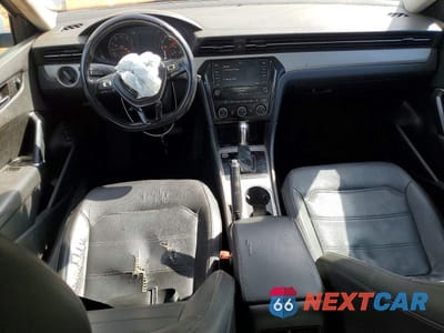 Zdjęcie 8 z 12 samochodu: 2020 VOLKSWAGEN PASSAT SE VIN:1VWSA7A36LC017263 - miniatura