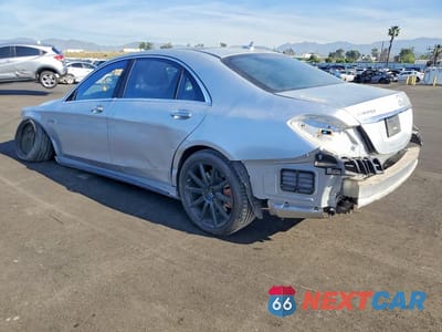 Drugie zdjęcie samochodu z przodu: 2018 MERCEDES-BENZ S 63 AMG 4MATIC VIN:WDDUG8JB1JA417270 - miniatura
