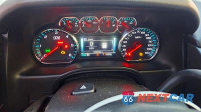 Zdjęcie 9 z 15 samochodu: 2020 CHEVROLET TAHOE C1500 LT VIN:1GNSCBKC9LR189029 - miniatura