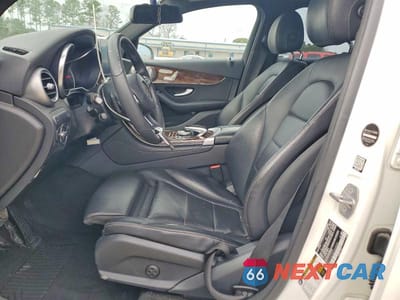 Zdjęcie 7 z 13 samochodu: 2018 MERCEDES-BENZ GLC COUPE 300 4MATIC VIN:WDC0J4KB6JF324453 - miniatura