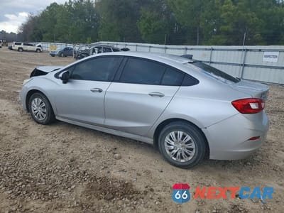 Drugie zdjęcie samochodu z przodu: 2017 CHEVROLET CRUZE LS VIN:1G1BC5SM1H7155066 - miniatura