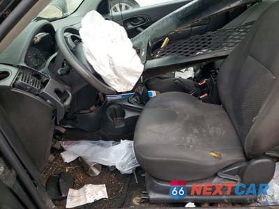 Zdjęcie 7 z 11 samochodu: 2006 FORD FOCUS ZX3 VIN:1FAFP31NX6W227614 - miniatura