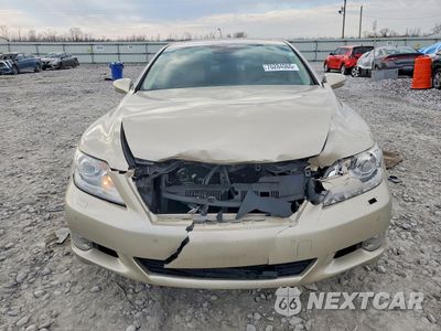 Piąte zdjęcie samochodu w środku: 2010 LEXUS LS 460 VIN:JTHBL5EF1A5099103 - miniatura