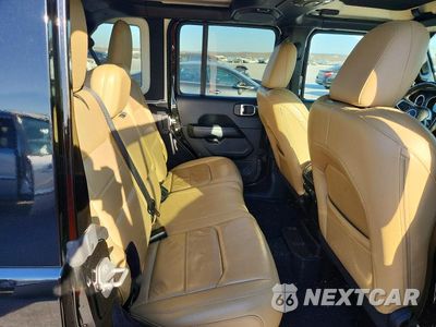 Zdjęcie 10 z 13 samochodu: 2018 JEEP WRANGLER UNLIMITED SAHARA VIN:1C4HJXEG5JW111835 - miniatura