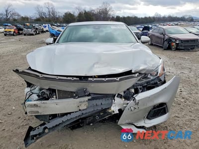 Piąte zdjęcie samochodu w środku: 2022 NISSAN ALTIMA SV VIN:1N4BL4DV2NN317078 - miniatura