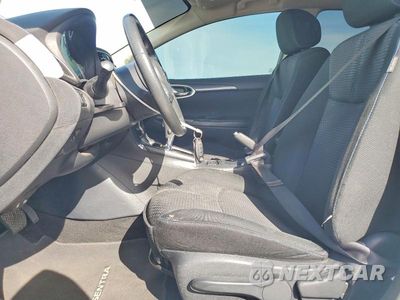 Zdjęcie 7 z 11 samochodu: 2019 NISSAN SENTRA S VIN:3N1AB7AP2KY410619 - miniatura