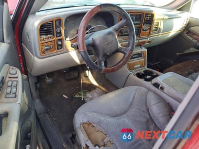 Zdjęcie 8 z 13 samochodu: 2001 GMC YUKON K1500 VIN:1GKEC13T61J192744 - miniatura