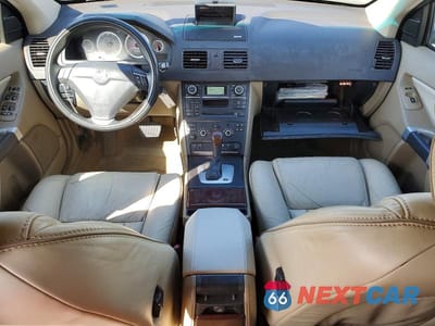 Zdjęcie 8 z 12 samochodu: 2013 VOLVO XC90 3.2 VIN:YV4952CZ0D1637739 - miniatura