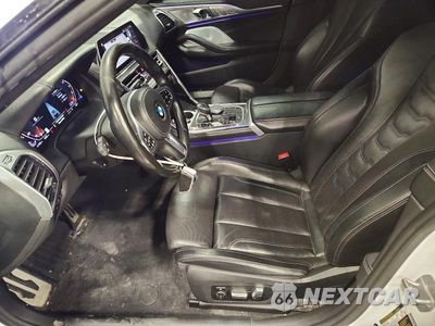 Zdjęcie 7 z 11 samochodu: 2021 BMW M850XI VIN:WBAGV8C02MCG14191 - miniatura
