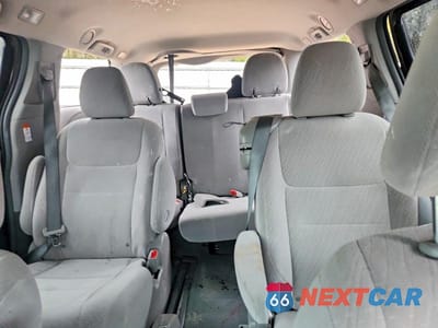 Zdjęcie 10 z 12 samochodu: 2017 TOYOTA SIENNA LE 8-PASSENGER VIN:5TDKZ3DC7HS788756 - miniatura