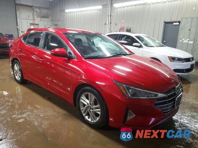 Czwarte zdjęcie samochodu z boku: 2020 HYUNDAI ELANTRA SEL VIN:5NPD84LF9LH593091 - miniatura