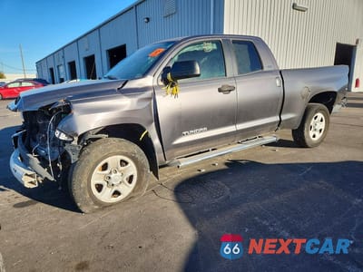 2015 TOYOTA TUNDRA SR5 5TFRM5F10FX089612 - główne zdjęcie licytacji z USA - miniatura