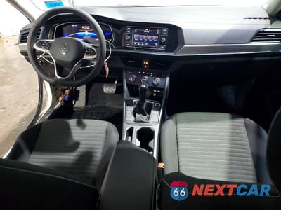Zdjęcie 8 z 12 samochodu: 2023 VOLKSWAGEN JETTA S VIN:3VW5M7BUXPM056678 - miniatura