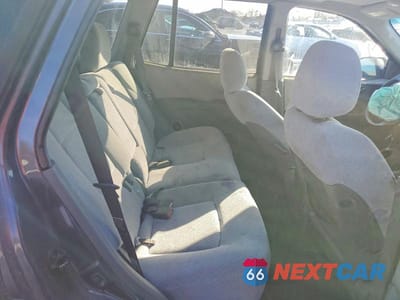 Zdjęcie 11 z 14 samochodu: 2005 HYUNDAI SANTA FE GLS VIN:KM8SC73D25U965736 - miniatura