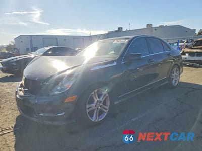 2013 MERCEDES-BENZ C 250 WDDGF4HB7DA796570 - główne zdjęcie licytacji z USA - miniatura