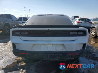 Zdjęcie 6 z 12 samochodu: 2024 DODGE CHARGER DAYTONA SCAT PACK VIN:2C3CDBDKXRR167031 - miniatura