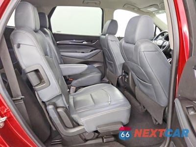 Zdjęcie 11 z 14 samochodu: 2020 BUICK ENCLAVE ESSENCE VIN:5GAERBKW0LJ107462 - miniatura