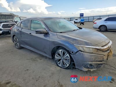 Czwarte zdjęcie samochodu z boku: 2017 HONDA CIVIC EX VIN:2HGFC1F36HH638366 - miniatura