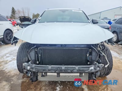 Piąte zdjęcie samochodu w środku: 2023 AUDI SQ5 SPORTBACK PRESTIGE VIN:WA134AFY9P2147642 - miniatura