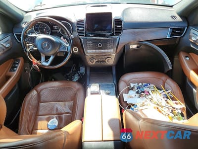 Zdjęcie 8 z 12 samochodu: 2017 MERCEDES-BENZ GLS 450 4MATIC VIN:4JGDF6EEXHA984847 - miniatura