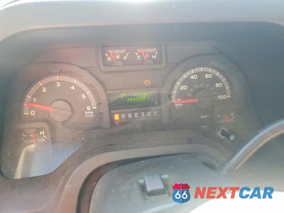 Zdjęcie 9 z 12 samochodu: 2015 FORD E350 BOX TRUCK VIN:1FDWE3FS4FDA21484 - miniatura