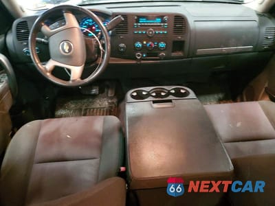 Zdjęcie 8 z 11 samochodu: 2012 CHEVROLET SILVERADO K2500 HEAVY DUTY LT VIN:1GC1KXCG4CF154423 - miniatura