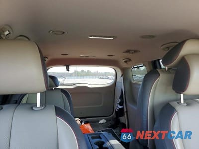 Zdjęcie 10 z 13 samochodu: 2017 KIA SEDONA EX VIN:KNDMC5C12H6259947 - miniatura