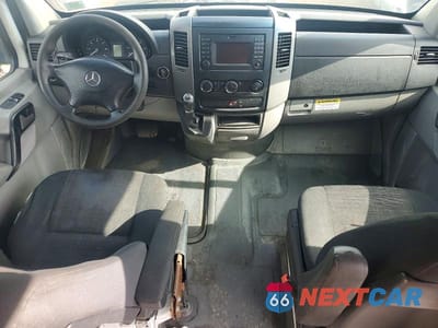 Zdjęcie 8 z 11 samochodu: 2018 MERCEDES BENZ SPRINTER 2500 VIN:WD3PE8CD7JP584980 - miniatura